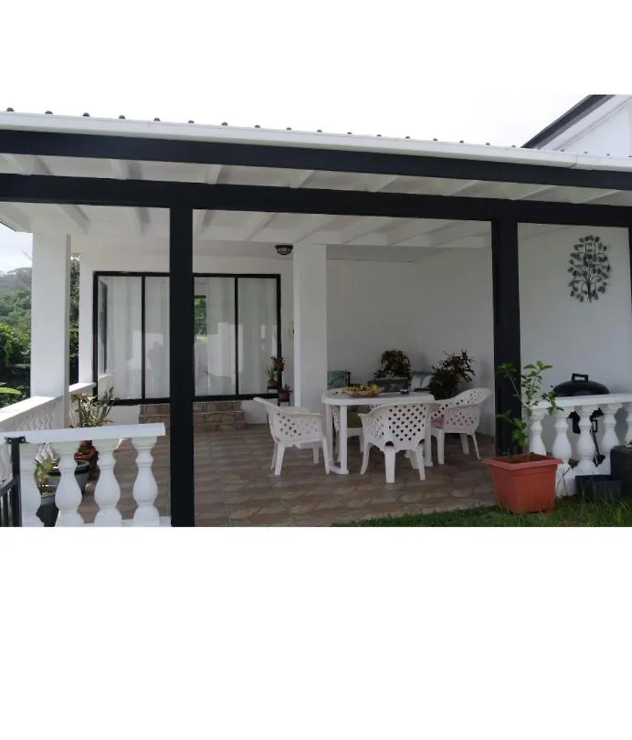 Ogumka 2 , Self Catering , Santa Maria , Mahe , Seychelles Βίλα Anse Royale 0*,  Σεϋχέλλες